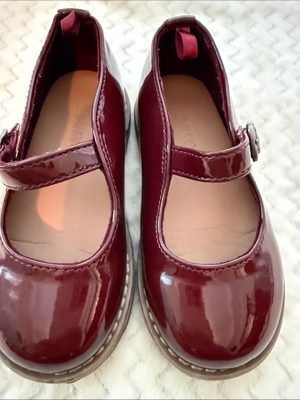 Old Navy Girls' Shiny Mary Jane Shoes - Burgundy Patent